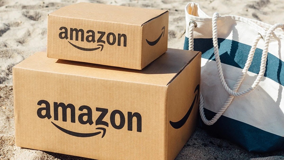 Amazon ने फेस्टिव सीजन सेल्स से पहले सेलर्स की फीस 50 प्रतिशत घटाई