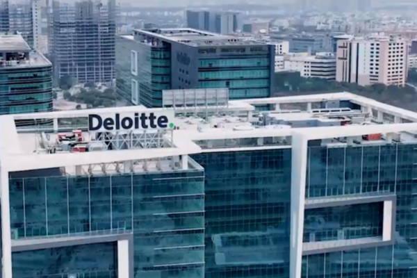Deloitte ने 3 सालों के अंदर भारत में हायर किए 50 हजार से ज्यादा लोग!